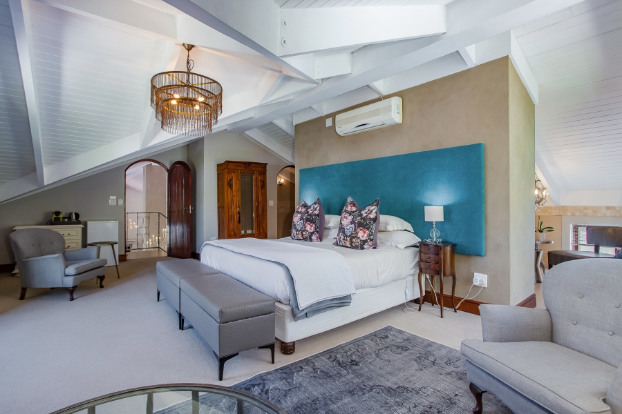 4 Bedroom Property for Sale in Franschhoek Western Cape